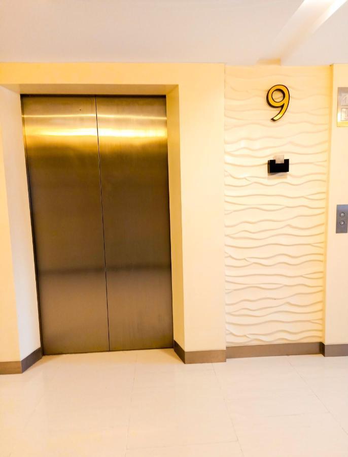 Shore 2 Residences 1Br Deluxe Room In Moa Complex Manila Exterior photo